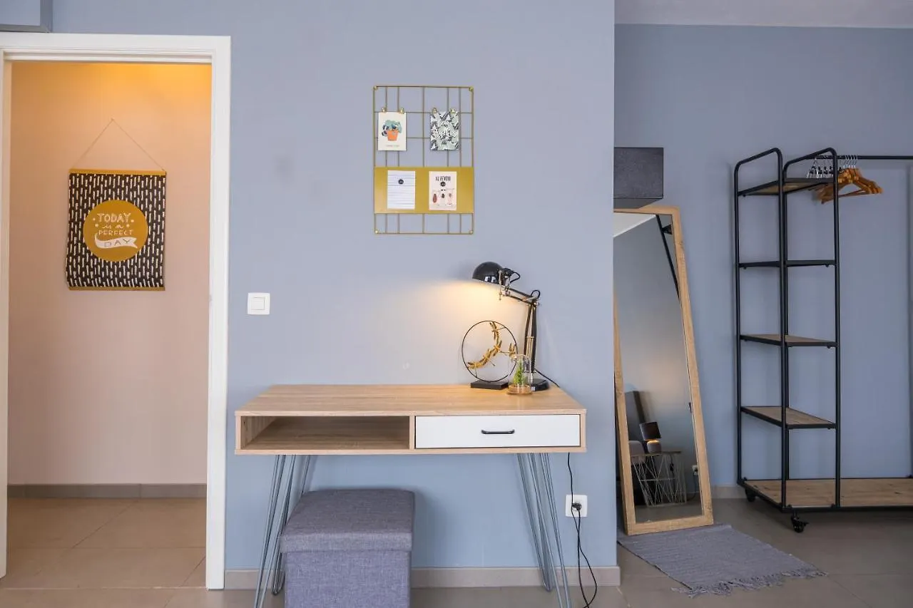 Apartment Family Appartement 'Marieo' With Game Room And Outdoor Facilities Gistel