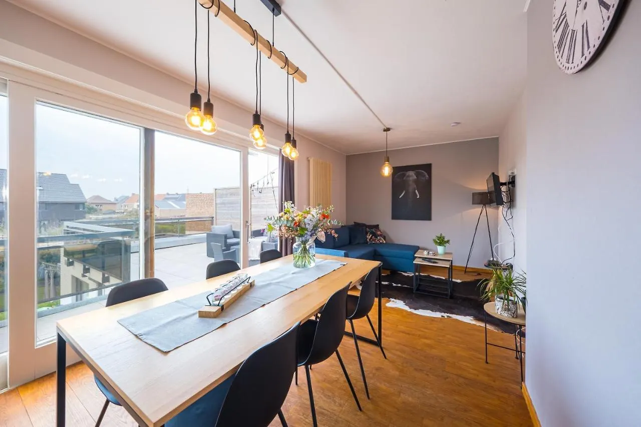 Family Appartement 'Marieo' With Game Room And Outdoor Facilities Gistel